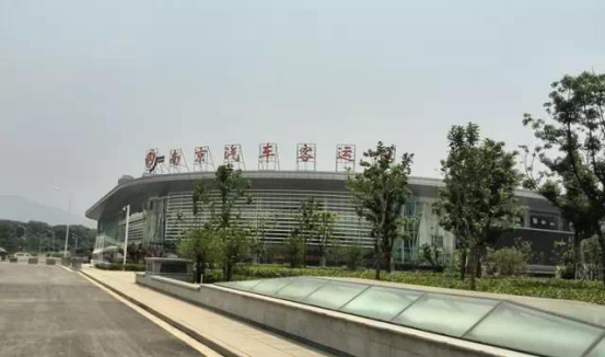 南京汽車客運(yùn)站機(jī)房動(dòng)力環(huán)境監(jiān)控系統(tǒng)